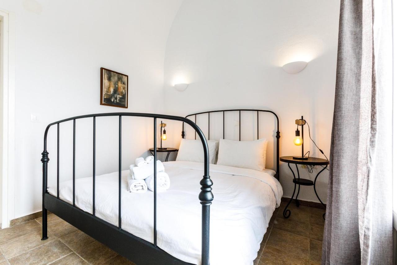 Akrotírion Arcana Santorini Villas, An Authentic Cycladic Experience מראה חיצוני תמונה