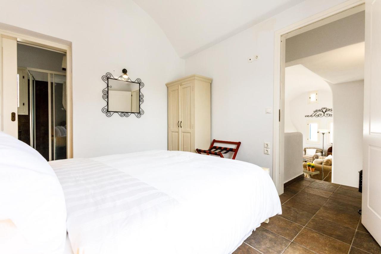 Akrotírion Arcana Santorini Villas, An Authentic Cycladic Experience מראה חיצוני תמונה